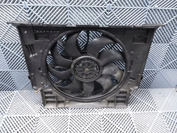 BMW Fläktkåpa OEM 8576513 för 5-serien G30 G31 G38 image 2