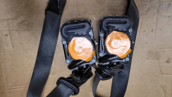 2x Seat Belt Tensioner Right Opel Insignia A Lift OEM image 6