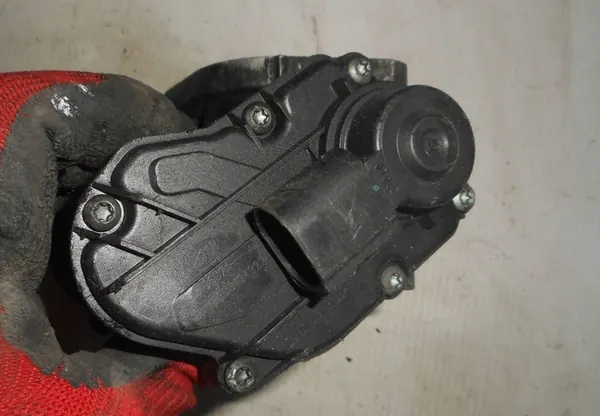 Válvula EGR Renault Scenic II Laguna II 1.9 dci 8200796571A image 3