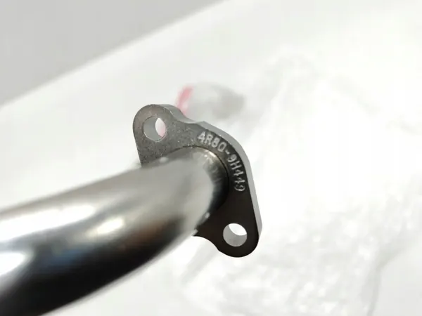 Land Rover EGR-venttiiliputki OEM LR066839 - Käytetty image 3