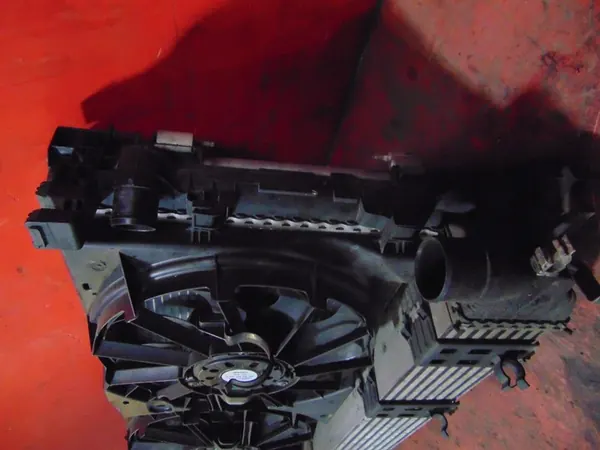 Sistema de refrigeración RENAULT LATITUDE 10- 3.0 DCI image 7