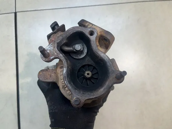 Turboaggregat 1.9 TDI Audi A3 VW Golf image 7