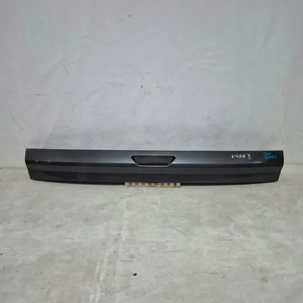 Ford OE GV4B-S423A40-A Bakluckpanel image 2
