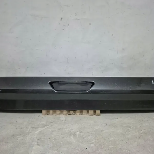 Ford OE GV4B-S423A40-A Bakluckpanel image 4