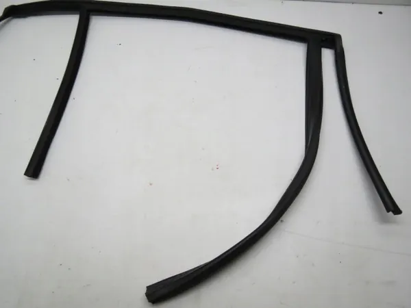 Dörrtätning Vänster Bak OEM KRO12867 för Volvo V60/S60 image 8