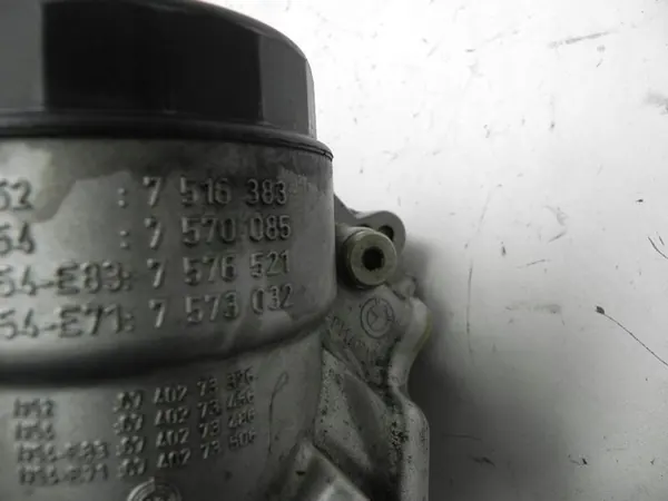 BMW X3 F25 N52 N55 F10 N20 3.0 F30 Olje Filterhus 7516383 image 3