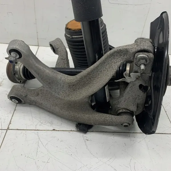 Snodo posteriore destro sospensione Audi A6 C7 4G LIFT 2017 image 5