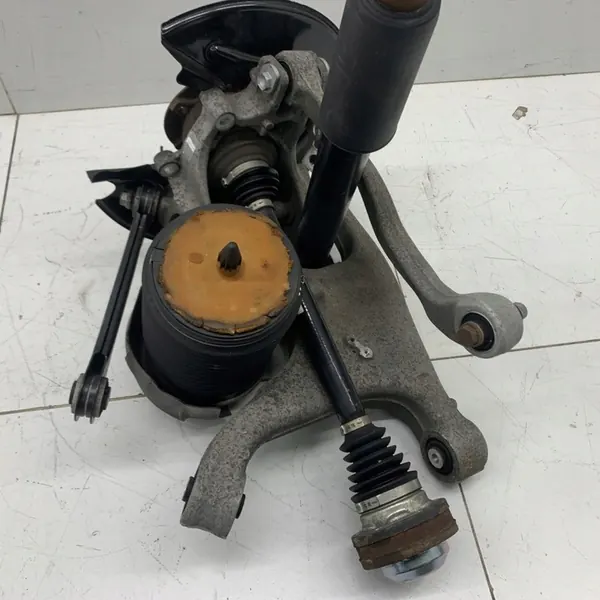 Snodo posteriore destro sospensione Audi A6 C7 4G LIFT 2017 image 9