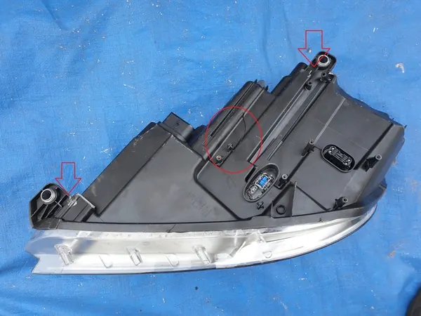 Farol dianteiro direito Xenon VW Tiguan I 1 OEM image 5