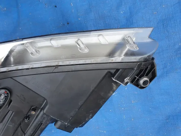 Farol dianteiro direito Xenon VW Tiguan I 1 OEM image 8