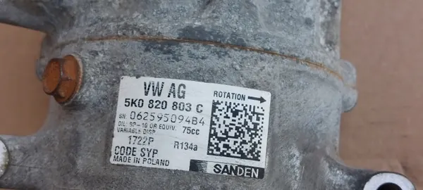 Compressor AC OEM 5K0820803C para VW Golf Seat Skoda image 3