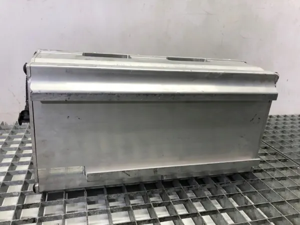 Käytetty hybridiakku OEM 4N0915441E Audi A8 D5:lle image 4