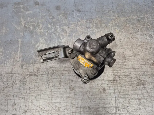 Bomba de direção assistida BMW E34 E36 1141039 image 3