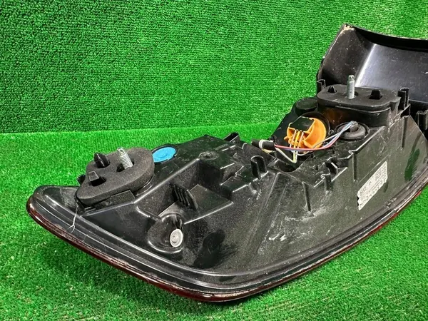 Höger baklampa Renault Megane IV Kombi 265501150R image 10