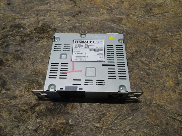 Rádio Navegação Renault Megane IV OEM 281155536R image 2