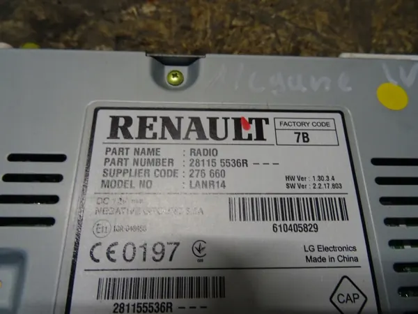 Rádio Navegação Renault Megane IV OEM 281155536R image 3
