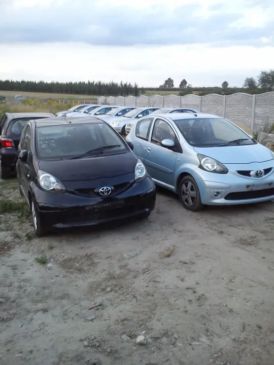 Toyota AYGO I A-stijl links voor OEM AYGO I SŁUPEK RP A image 9