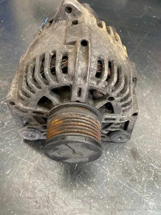ALTERNATOR 8200386806 NISSAN RENAULT 1.5 DCI image 2