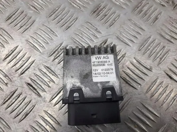 Bränslepump Styrmodul OEM 4F1906093A Audi A6 C6 image 3