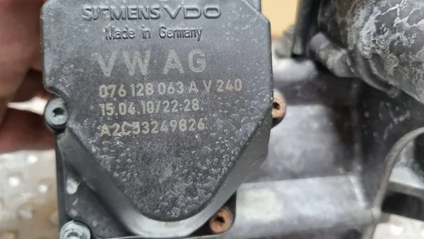 Válvula de aceleração Volkswagen OE 076128063A image 5