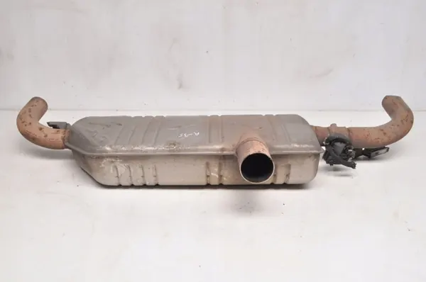 Mercedes A35 AMG Auspufftopf OEM A2474910300 image 8