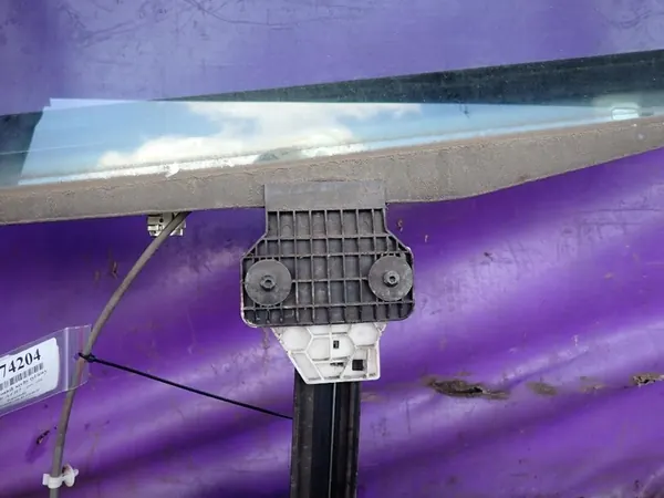 AUDI A4 B7 Kombi 04-08 Elevador de vidro traseiro esquerdo 8E0839462C image 3