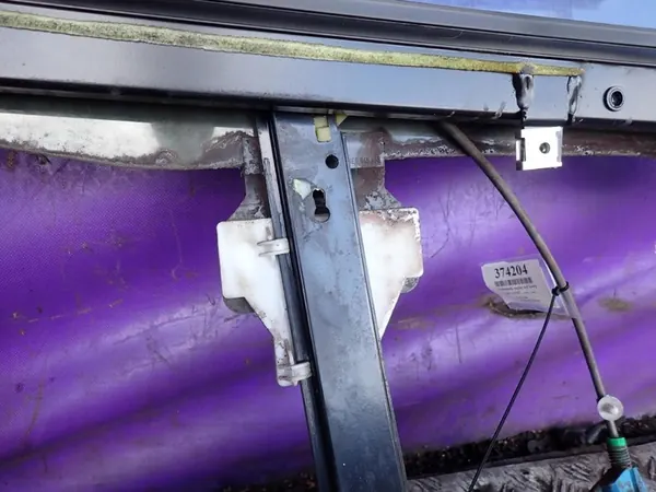 AUDI A4 B7 Kombi 04-08 Elevador de vidro traseiro esquerdo 8E0839462C image 7