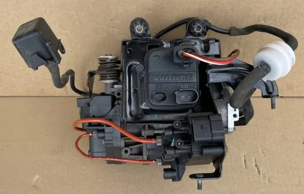 Compresseur suspension air OEM 4M0616005H Audi Q7 image 7