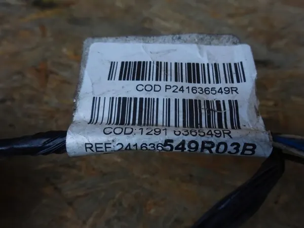 Harness câmara porta-malas OEM 284422600R image 7