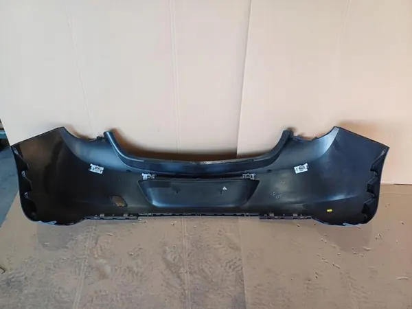 Paraurti posteriore Opel Astra IV HB 2009-2015 image 4
