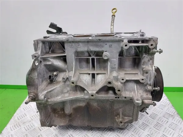 Moottorilohko OEM H4MD740R Dacia Lodgy 1.6 16v:lle image 2