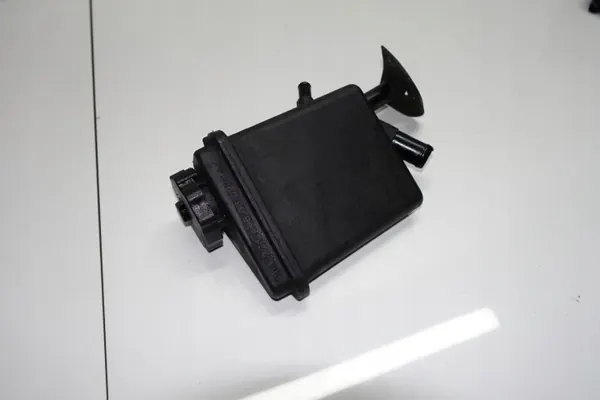 Mercedes W221 servostyrningsbehållare OEM 2214660302 image 2