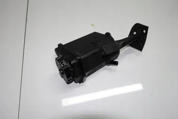 Mercedes W221 servostyrningsbehållare OEM 2214660302 image 4