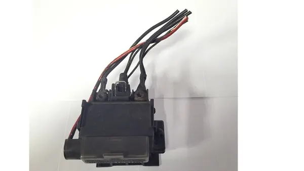 Volvo 850 Sytytyspistokerele OE 9162929 image 2