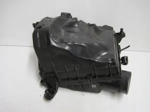 Filtro de aire usado OEM 31474901 para Volvo XC60 II image 3