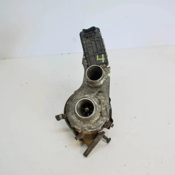 Turbo AUDI A8 D3 4.0L 202kW 057145702T image 2