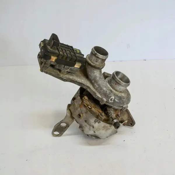 Turbo AUDI A8 D3 4.0L 202kW 057145702T image 3