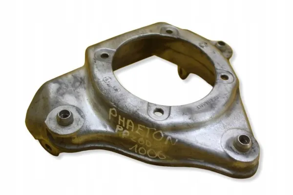 OEM 4E0412383D Etujousimen kiinnike VW Phaetonille image 2