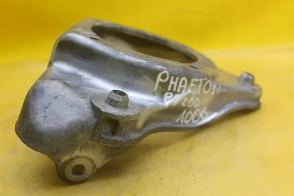 OEM 4E0412383D Etujousimen kiinnike VW Phaetonille image 5