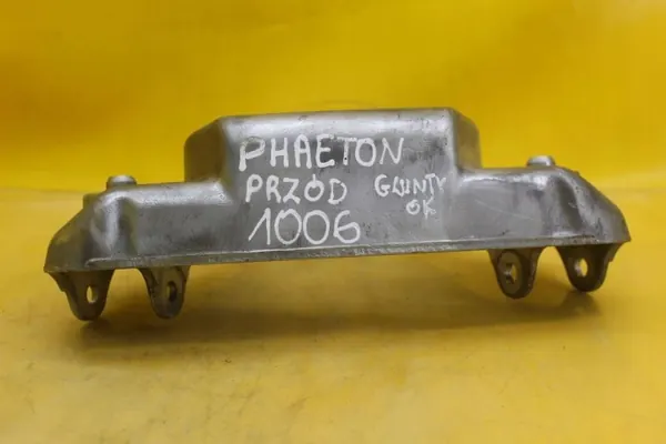OEM 4E0412383D Etujousimen kiinnike VW Phaetonille image 6