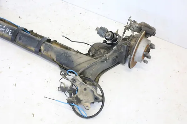 Traversa di Sospensione Posteriore Renault Megane IV 16-24 OEM 562101385R image 5