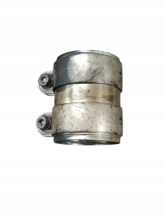 Audi RS5 2019 Uitlaatpijp Klem image 4