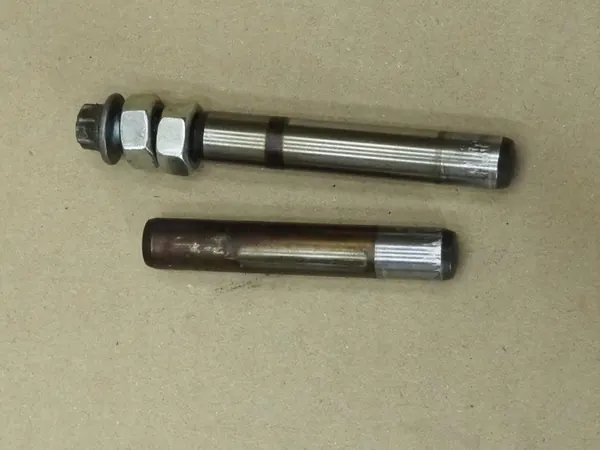 MERCEDES W203 W211 W209 1.8 KOMPRESOR Bolec image 1