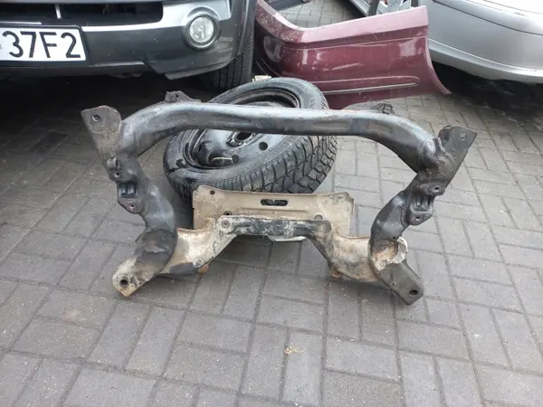 Mercedes W211 Etujousivarsi OEM 0000000000000 image 2
