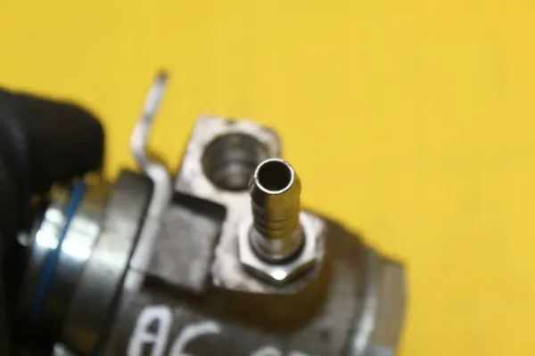 Bränslepumpventil Audi A6 C7 A4 A5 VW Seat 2.8 FSI image 7