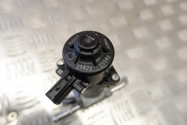 Válvula EGR OEM 2562025040 para Lexus ES 300H Híbrido image 9