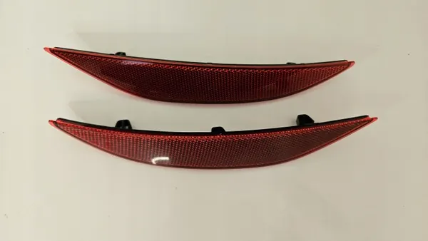 VW Golf 7 Kombi stötfångarreflektor vänster OEM 5G9945105 image 3