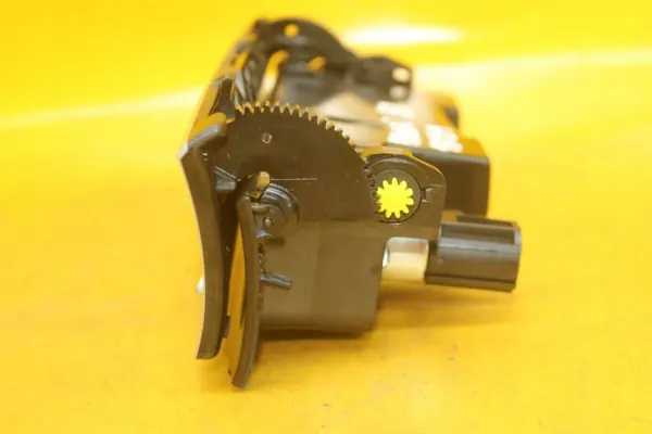 Aschenbecher OEM 3C0863284K für VW Passat B7 Alltrack image 5
