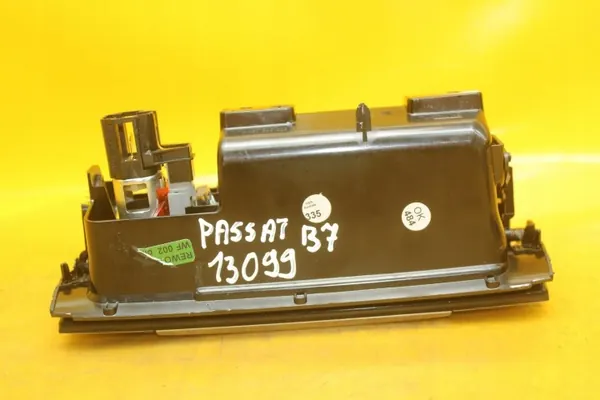 Aschenbecher OEM 3C0863284K für VW Passat B7 Alltrack image 6