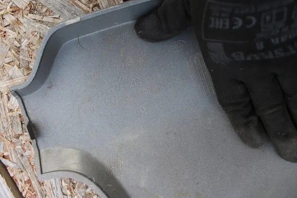 RANGE ROVER EVOQUE Tampa de Para-choque Traseiro Esquerdo OEM image 3